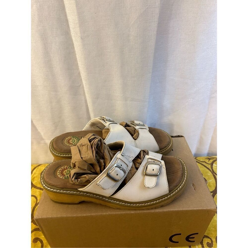 Earth Spirit white leather shoes 6.5 sandals 2 Strap Gelron 2000 1.5" heel (leat